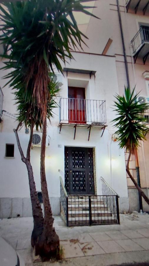 Stanza Sicilia Bedda Lägenhet Palermo Exteriör bild
