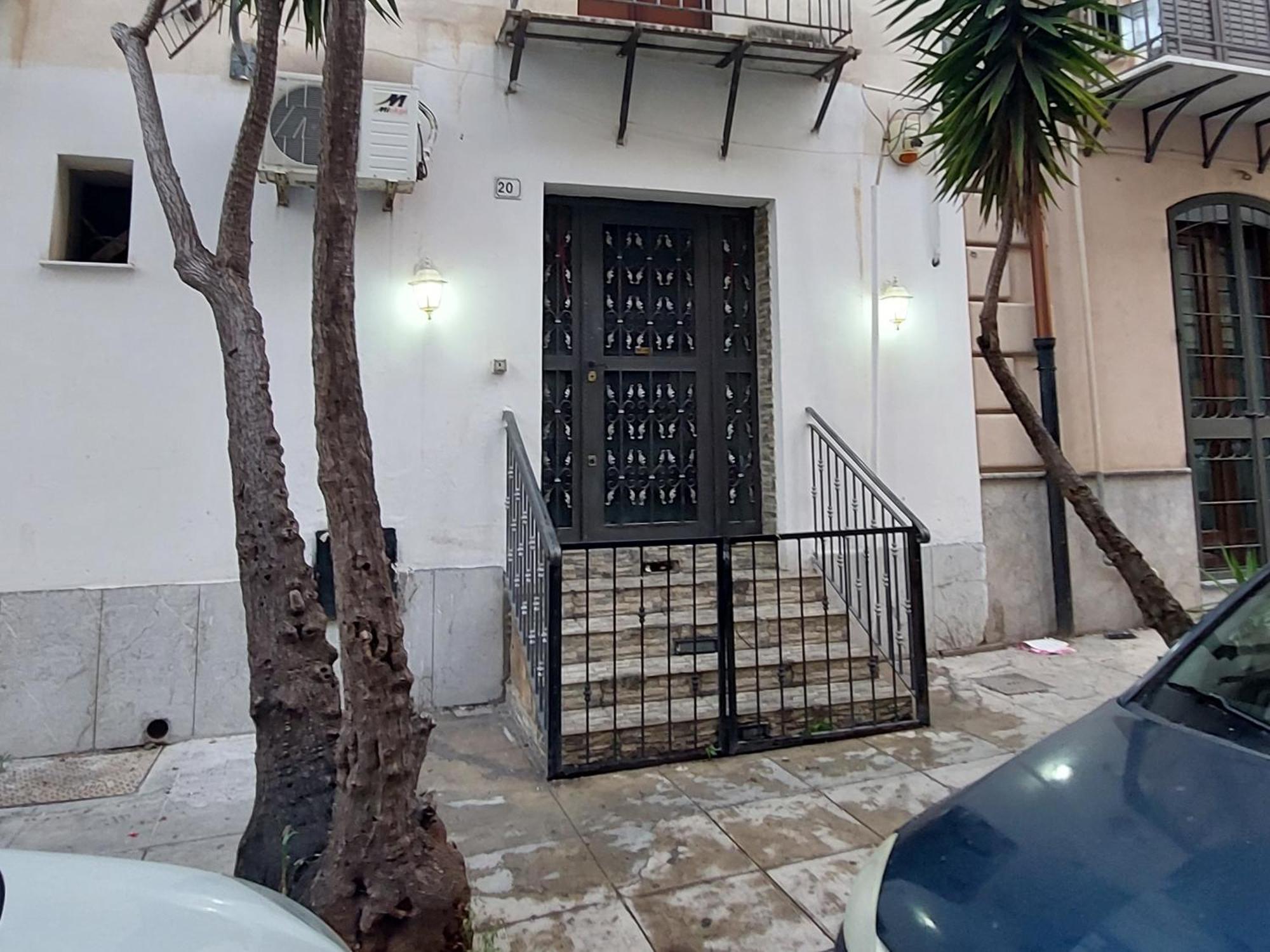 Stanza Sicilia Bedda Lägenhet Palermo Exteriör bild